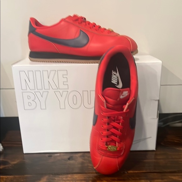 Nike Red, Navy and Black Sneakers Classic Cortez Low-Top Design - Picture 1 of 8